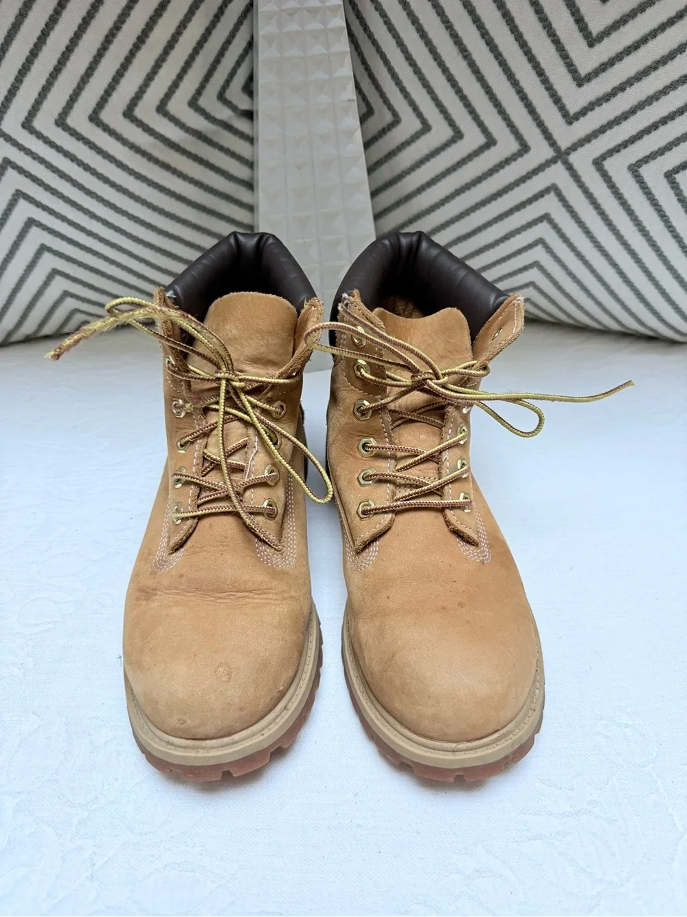 Timberland Wheat/Tan Kids' Lace-Up Work Boots with Dark Collar